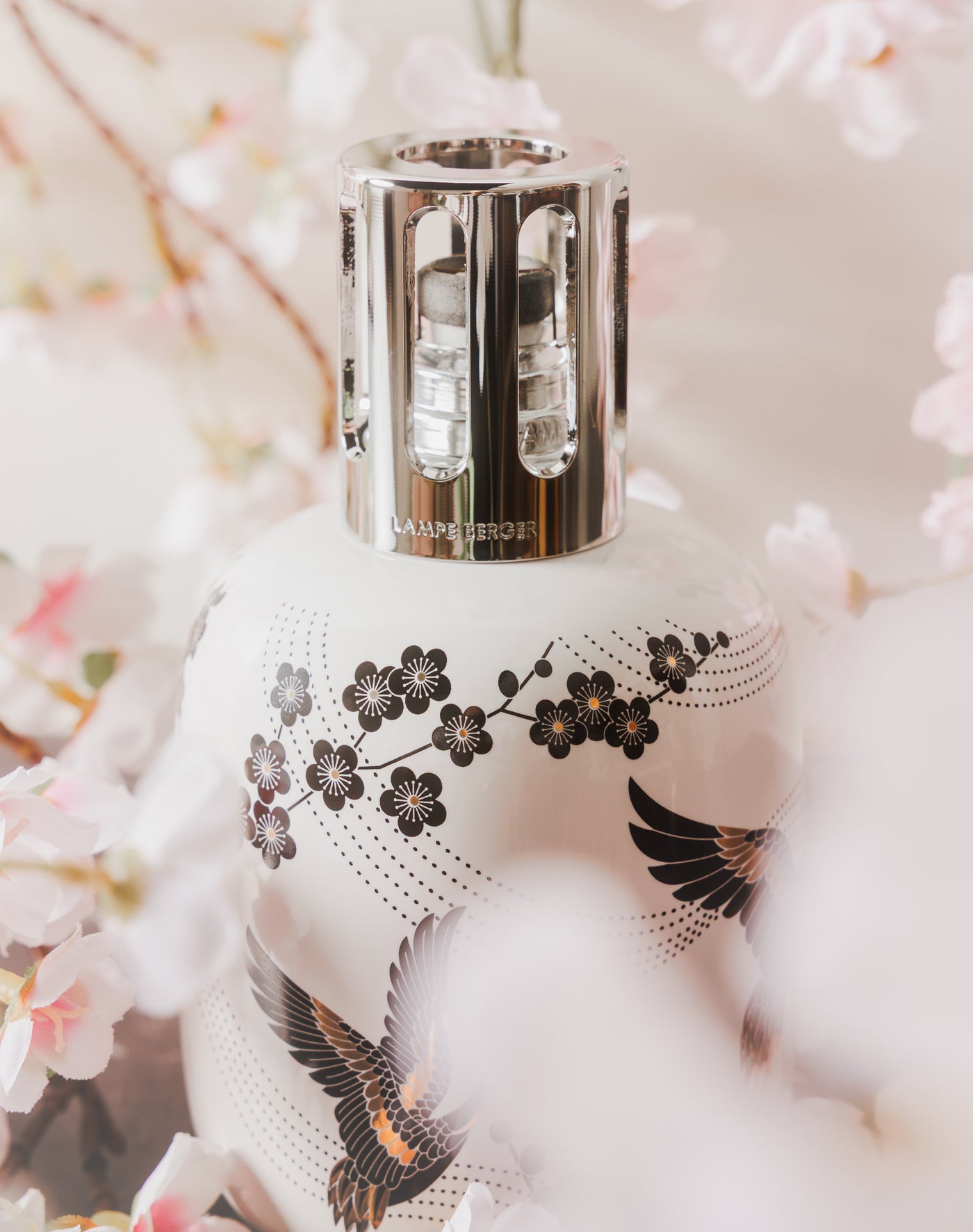 White Sakura Lamp Berger