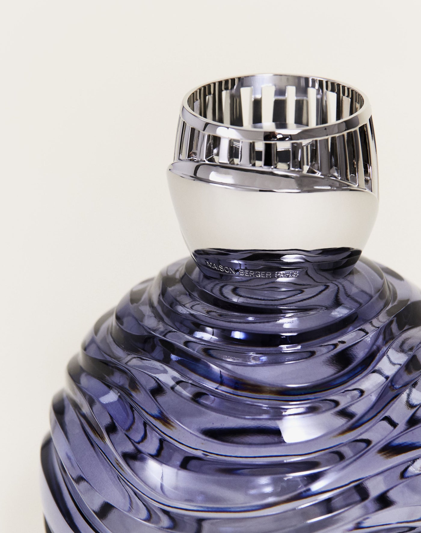 Crystal Globe Grey Lamp Berger Art Edition